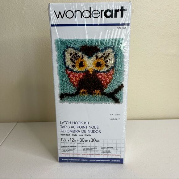 Wonderart Owl Latch Hook Kit New in Box Made in USA 12 In X 12 In Finished Size - Picture 6 of 6